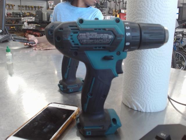 Drill makita 12v