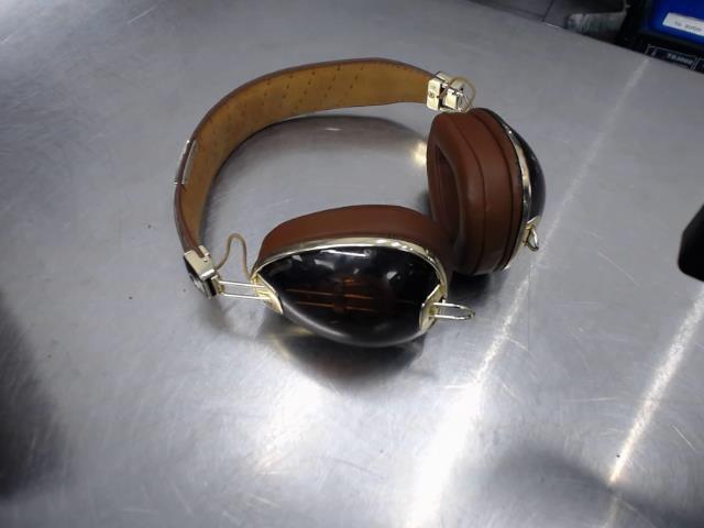 couteur skullcandy rocnation aviator