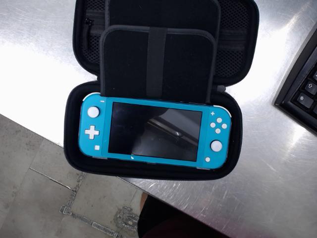 Switch lite dans case+charger