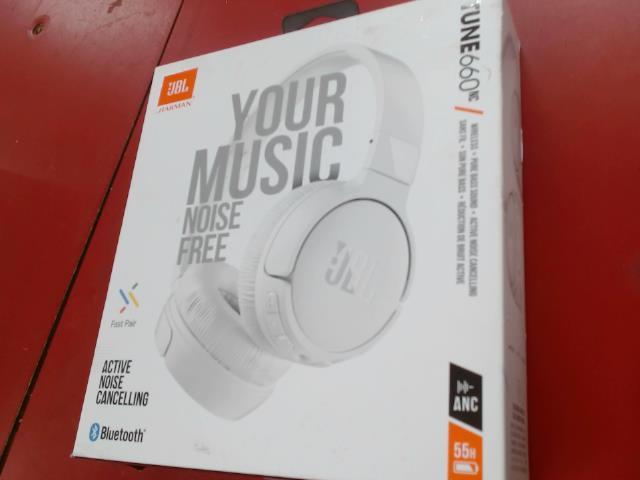 Paire ecouteurs bluetooth blanc en boite