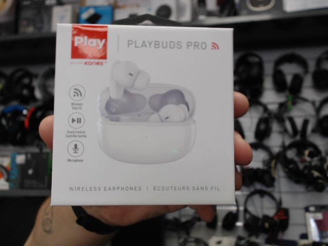 Playbuds pro