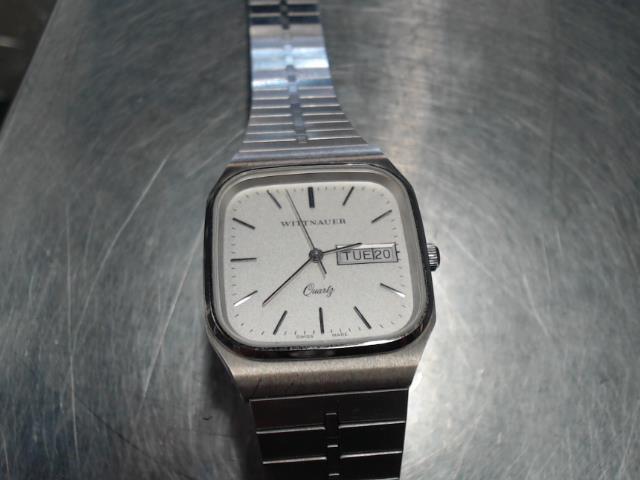 Wittnauer quartz stainless/white dial