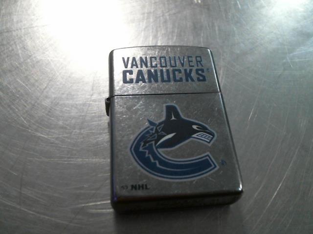 Zippo vancouver canucks