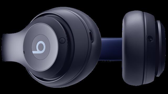 Beats studio pro headphones 3