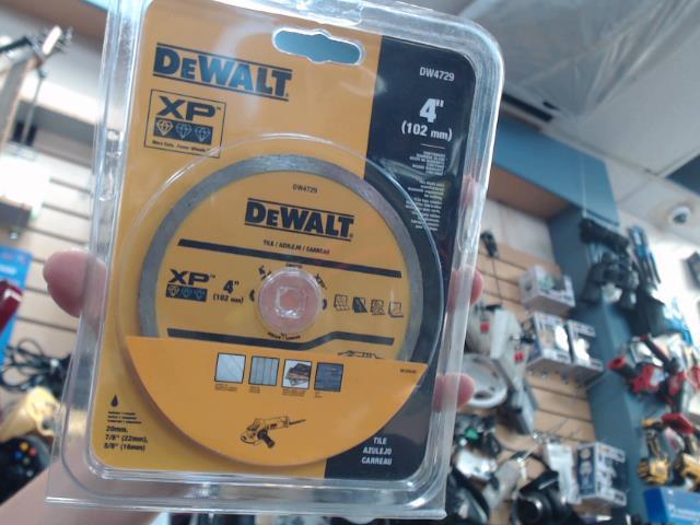 New diamond blade 4in