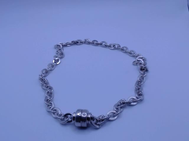 Collier en argent avec charm