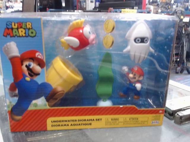 Figurine mario underwater diorama set