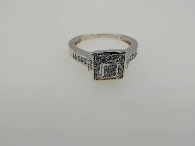 BAGUE EN OR 10KT   DI