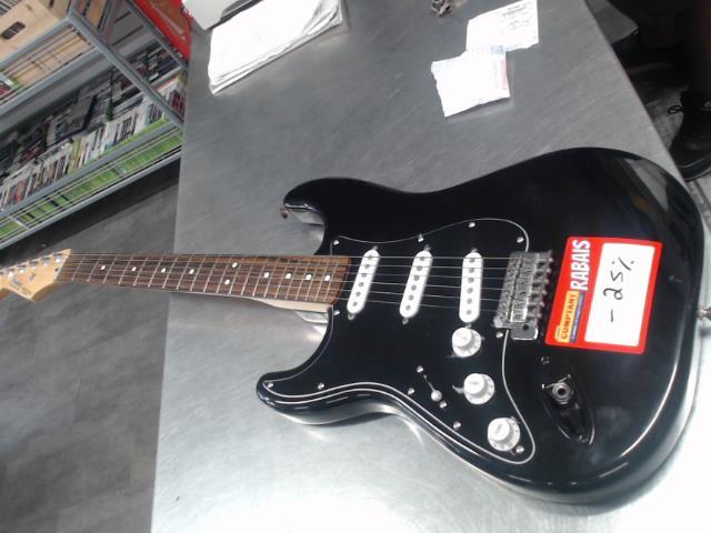 Fender stratocaster made in mexico