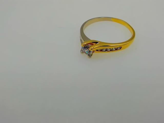 BAGUE EN OR 10KT 