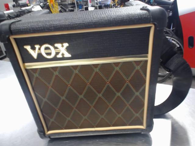 Vox da5 mini amp + fils