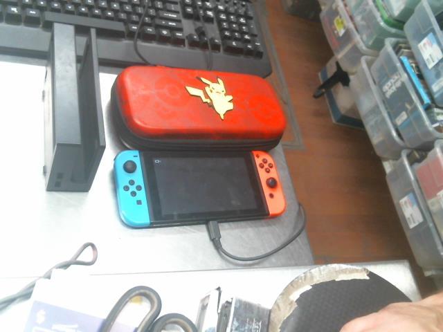 Console switch + etui