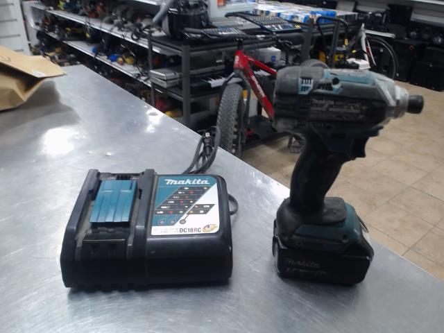 Impact makita + batt 5.0ah + charg