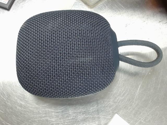 Onn. speaker  bluetooth