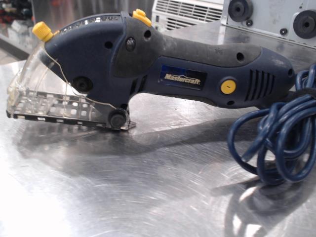 Multi cutter precision saw