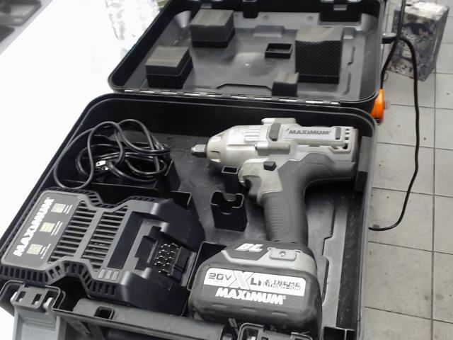 Maximum impact wrench