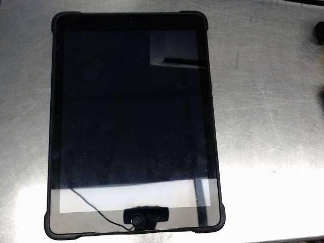 Ipad 6 gen 128 gb avec cover