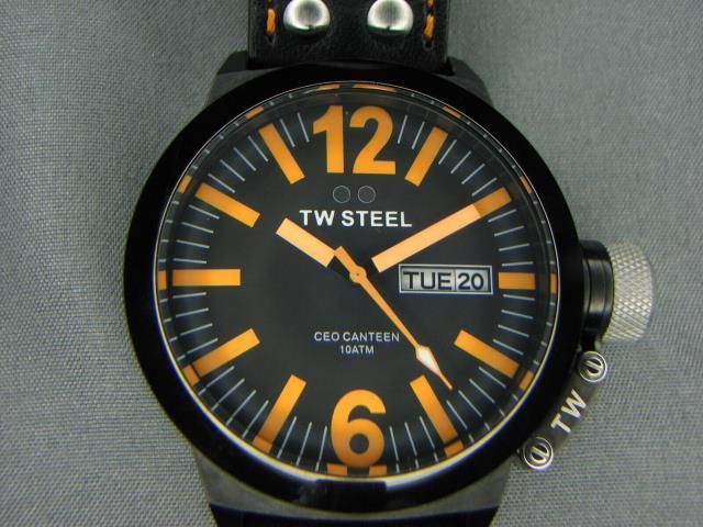 Montre tsteel cadran orange