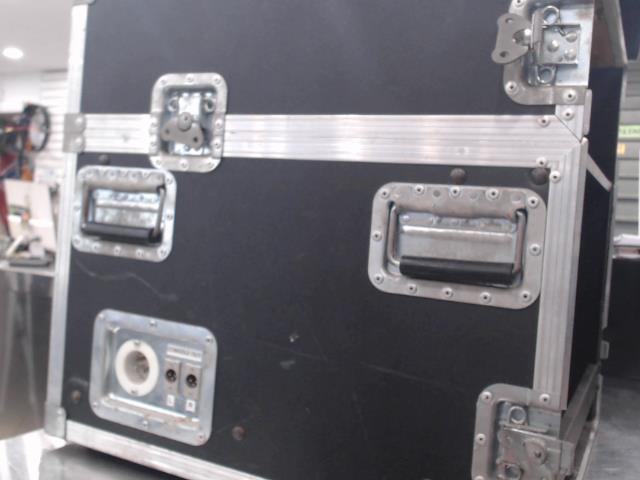 Road case music console