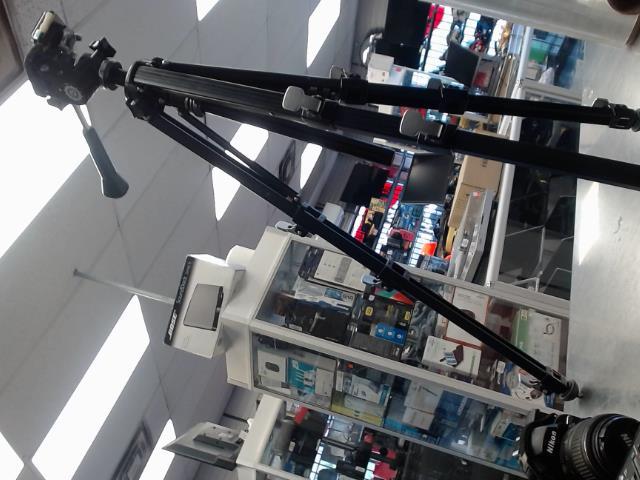 Tripod pour camera + acc camera