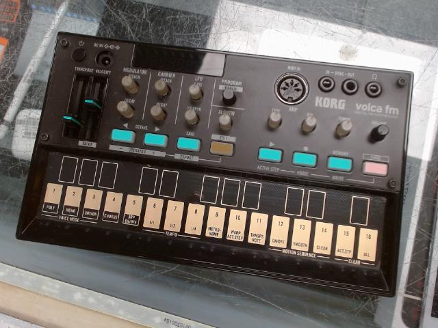 Korg volca fm