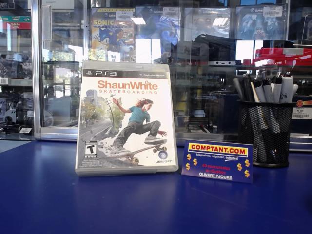 Shaun white skateboarding