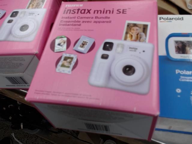 Instax mini se rose in box