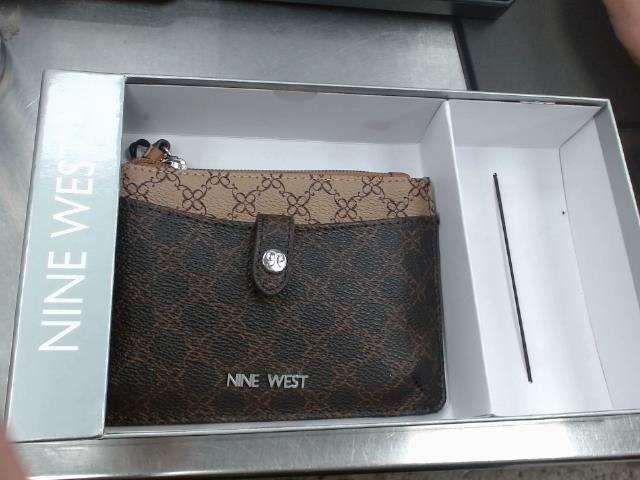 Kit cardholder +wallet nine west