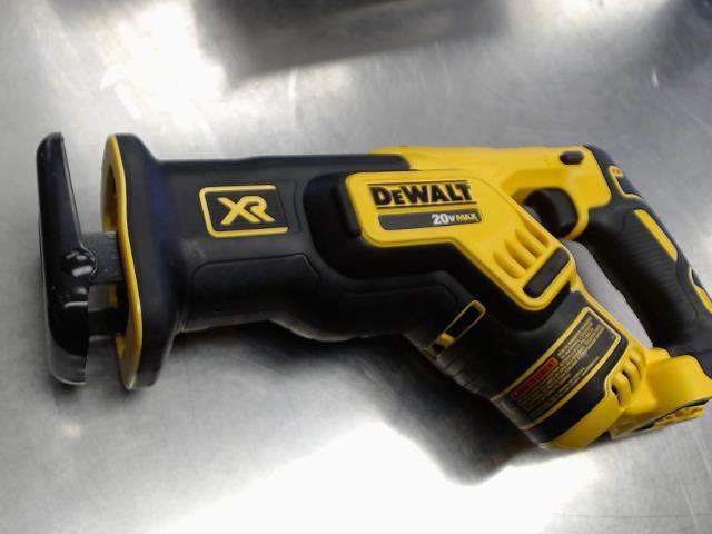 Scie va et vient dewalt