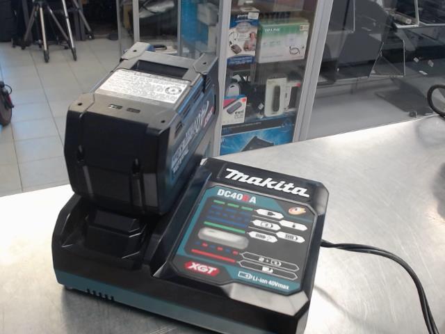 Chargeur makita + batt 40v 5.0ah