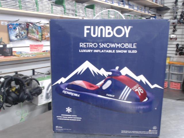 Snowmobile gonflable neuve