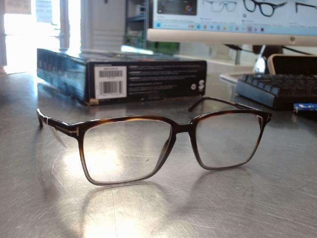 Lunette tom ford dans case