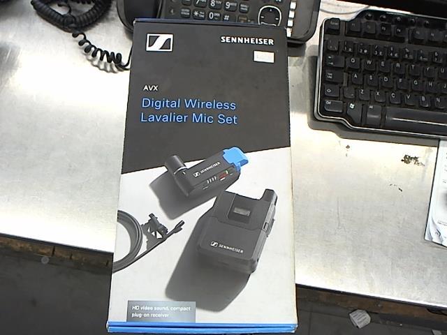 Avx digital wireless lavalier mic set