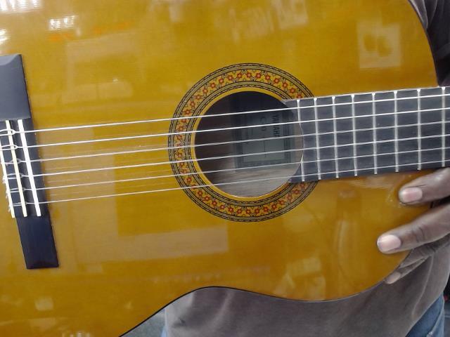 Guitare accoustique