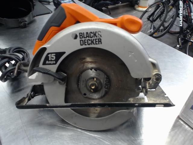 Circular saw black & decker