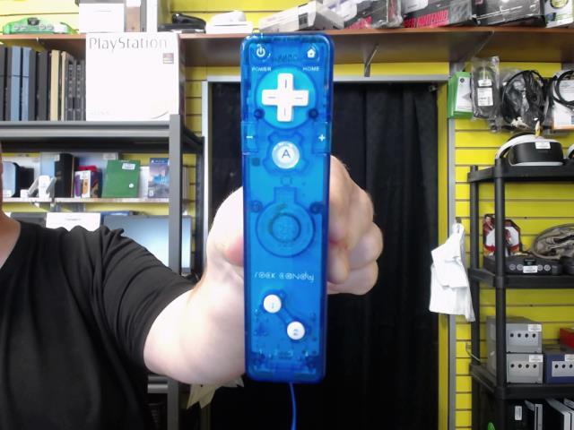 Manette bleue