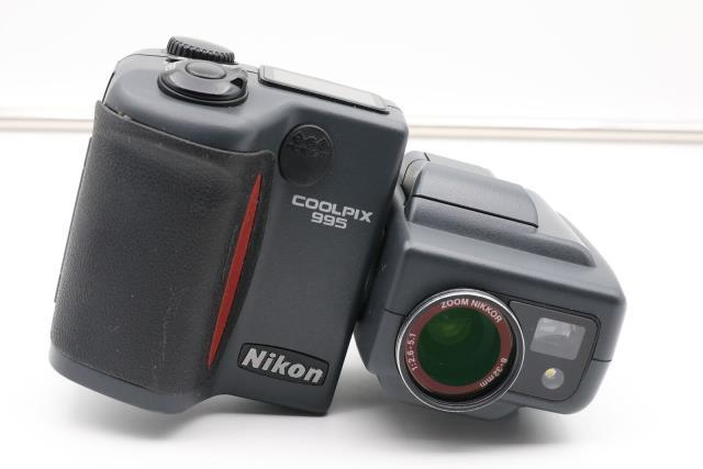 Nikon coolpix 995 + chargeur / no sfcard