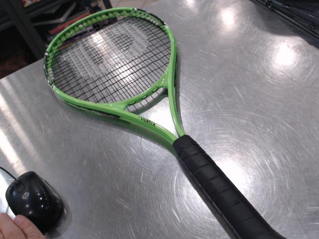 Racket de tennis