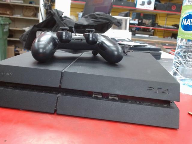 Ps4 2eme generation/500gb & 2man