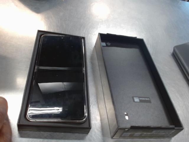 Samsung z flip 5+boite 256gb+fil