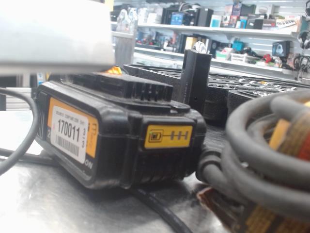 Battery 20v dewalt