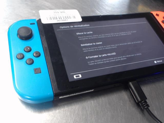 Console nintendo switch (no dock no char