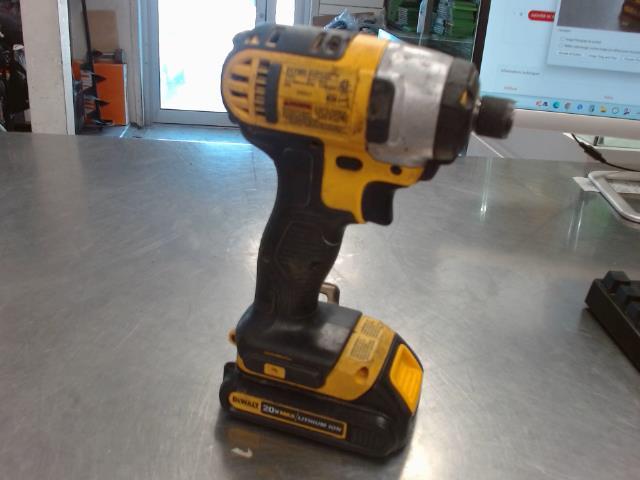 Impact driver dewalt avec batt