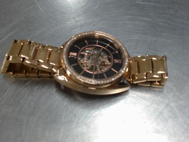 Montre fossil femme