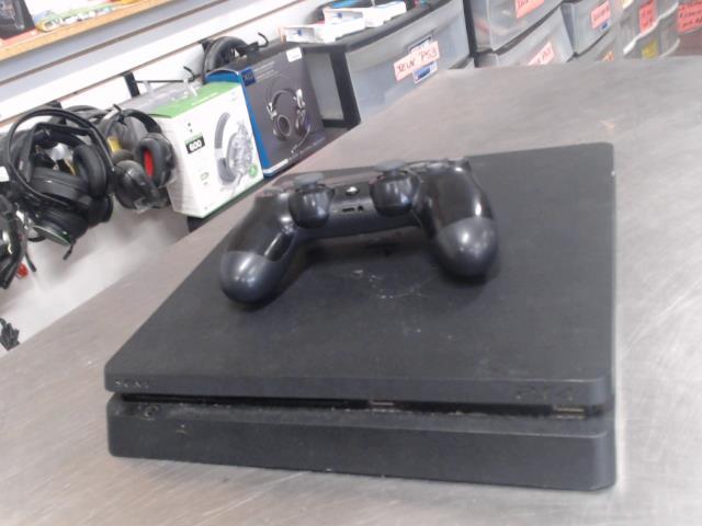 Ps4 slim+1manette+fils