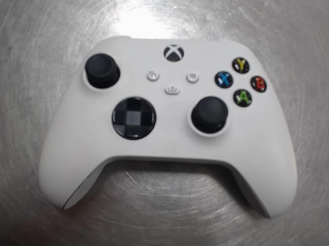 1 manette xbox one blanche