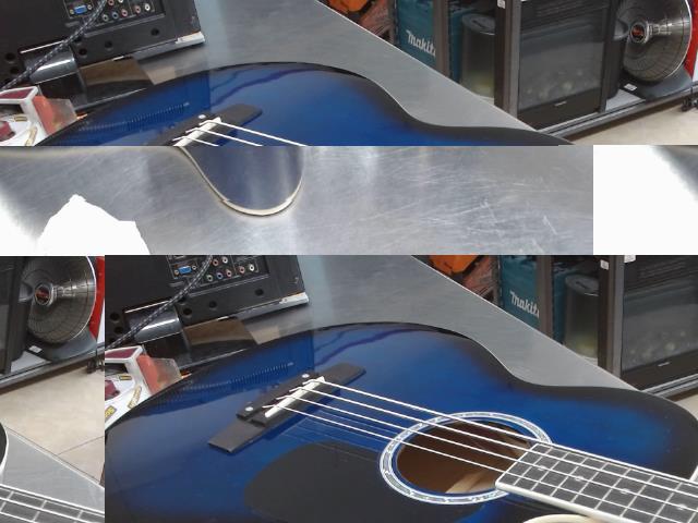 Guitare bass bleu