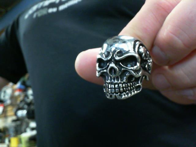 Bague tete de mort stainless