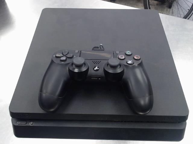 Playstation 4 slim open box good conditi