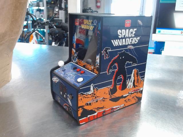 Mini machine arcade space invaders